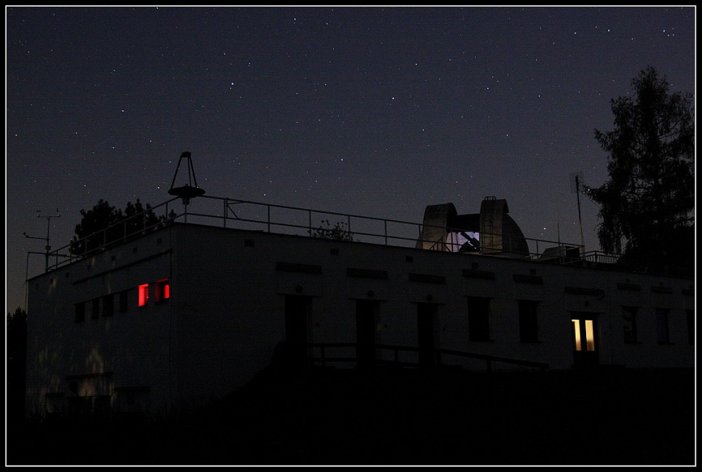 Hvězdárna v Úpici - noční pohled 2